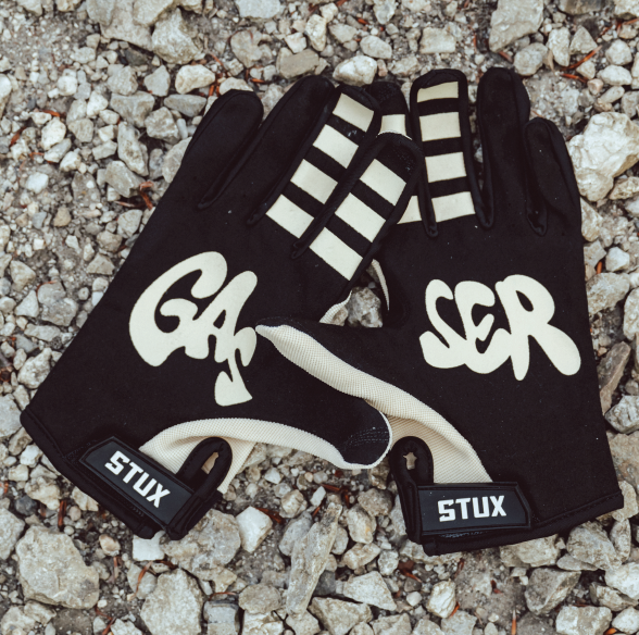 Gasser ‘Flat White’ Gloves