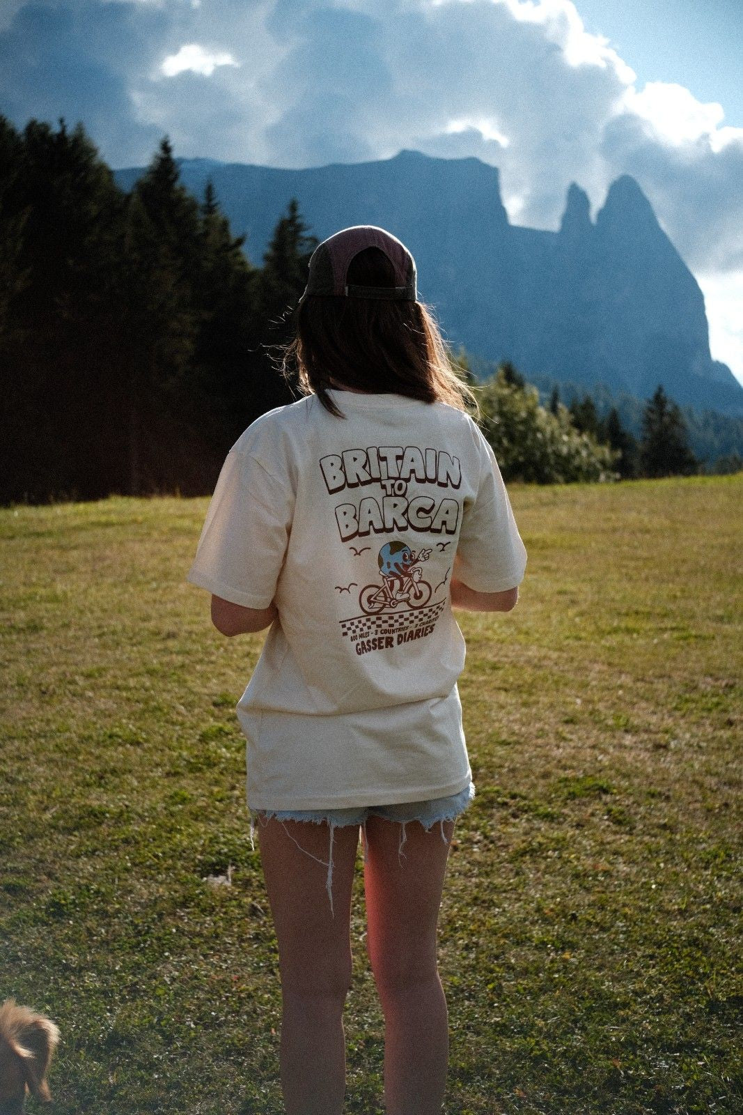 BRITAIN TO BARCA Charity Tee - Ecru
